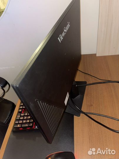 Монитор viewsonic 24