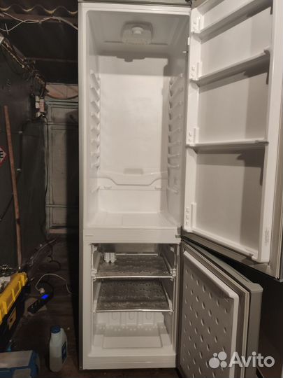 Холодильник beko