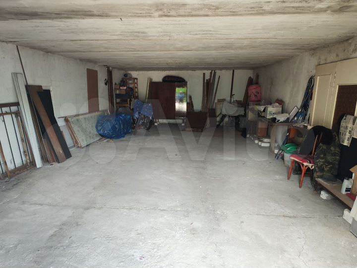 Гараж, > 30 м²
