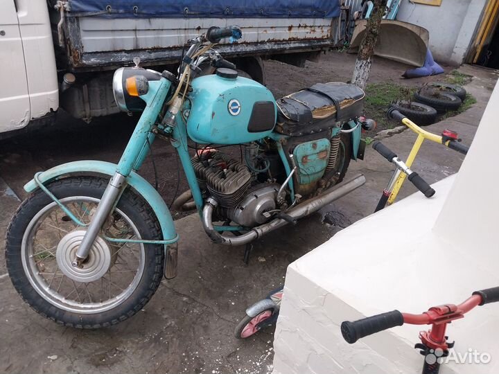 Продаю запчасти на иж юпитер 3