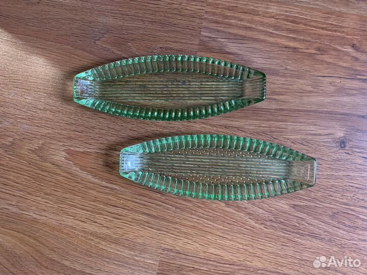 Селедочница СССР цветное стекло. Изумруд