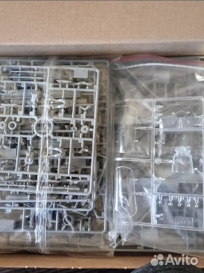 Модель самолета як-130 1/48