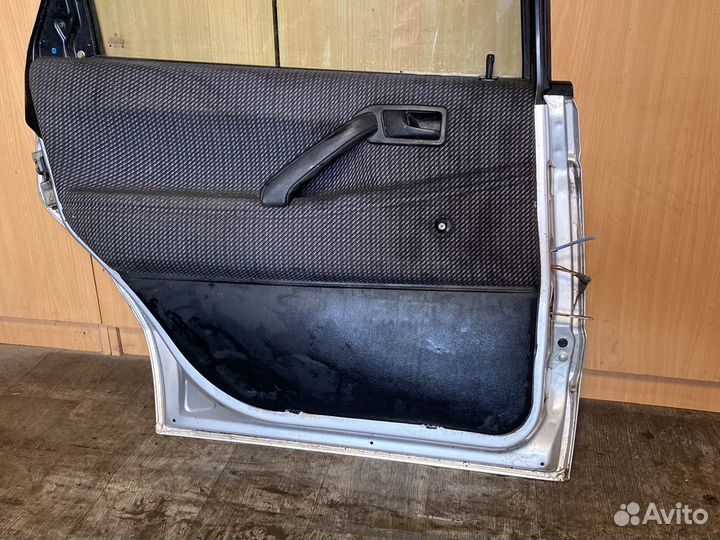 Volkswagen passat b3 задняя дверь в сборе