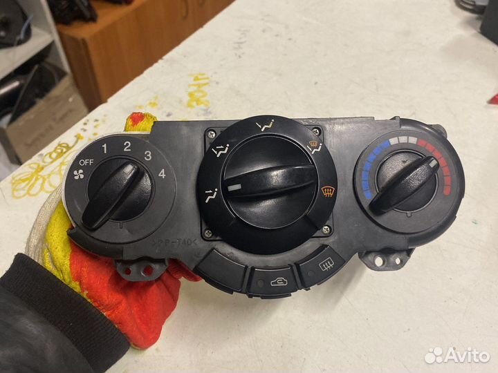 Блок управления отопителем Chevrolet Lacetti 03-13