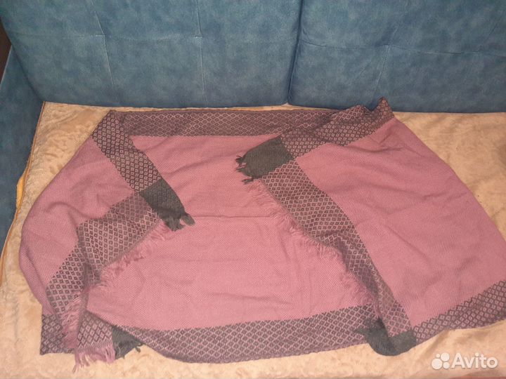 Шарфы и палантины