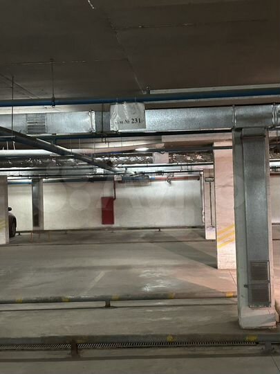 Машиноместо, 10 м²