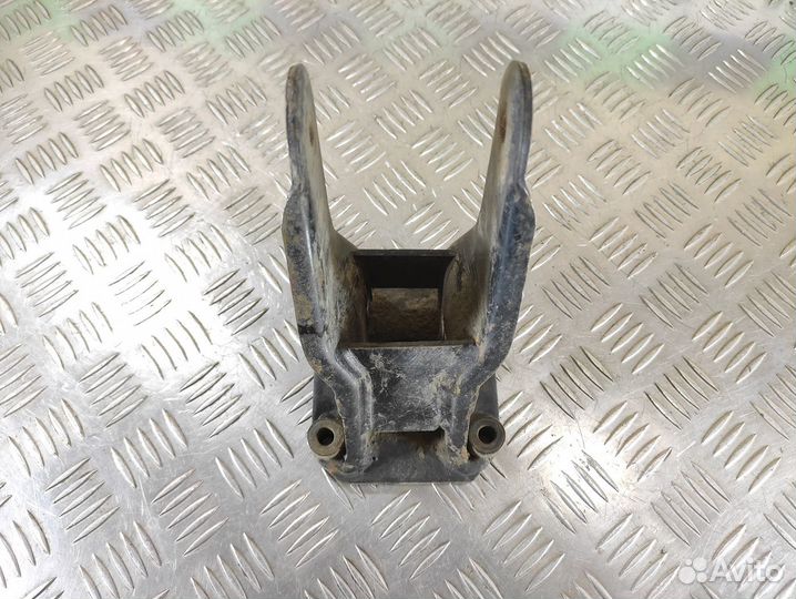 Кронштейн двигателя Vito 1996-2003