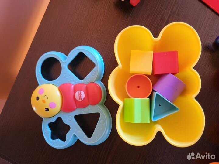 Развивающие игрушки