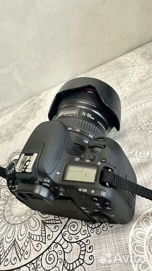 Зеркальный фотоаппарат canon eos 77 d и объектив