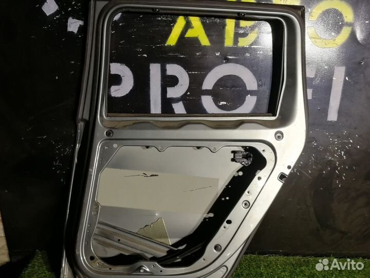 Дверь задняя правая Volkswagen Passat B6