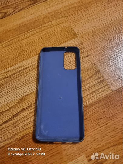 Чехлы для телефонов iPhone и samsung