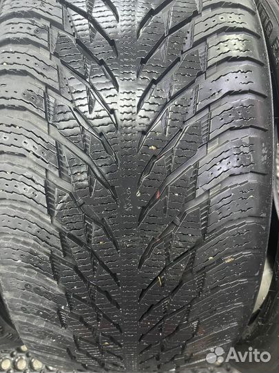 Nokian Tyres Hakkapeliitta R3 SUV 295/40 R21 111T