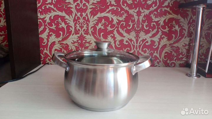 Набор кастрюль новый