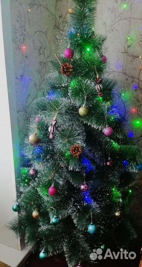 Елка искусственная