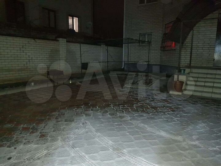 Дом 296 м² на участке 6 сот.