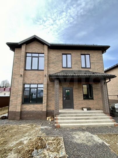 Дом 158 м² на участке 6 сот.