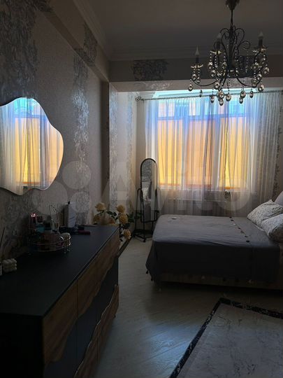 2-к. квартира, 60 м², 4/10 эт.