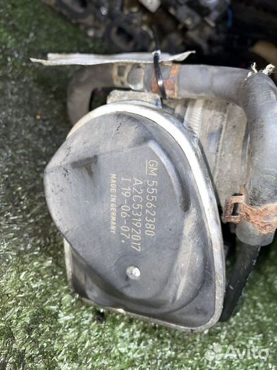 Заслонка дроссельная Z18XER Opel Astra 55562380