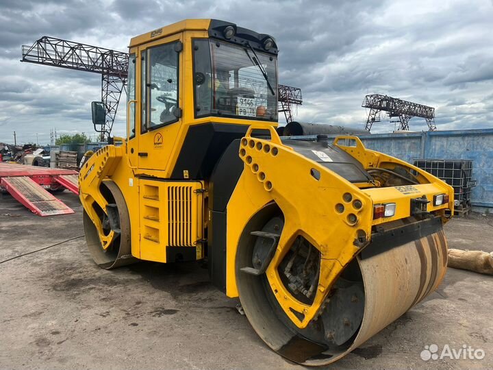 Дорожный каток Bomag BW 151 AD-4, 2011