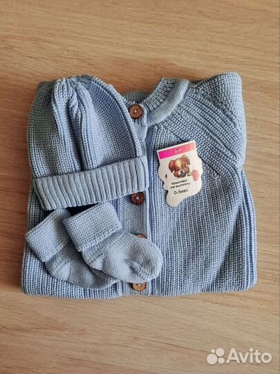 Комплект на выписку вязаный новый