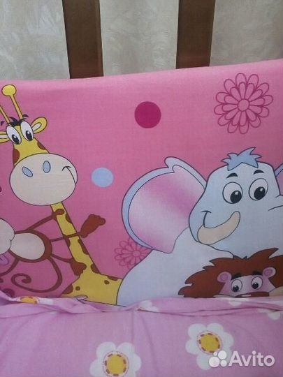 Бортики в детскую кроватку