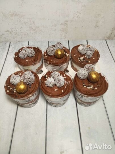 Трайфлы (десерт в стакане)