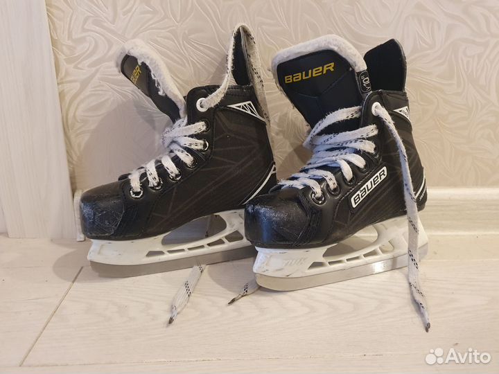 Хоккейные коньки детские 28 размер