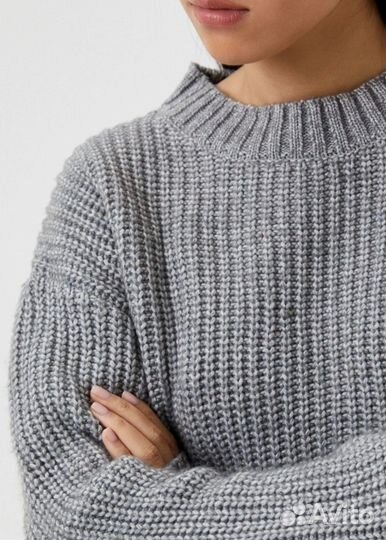 Джемпер женский укороченный