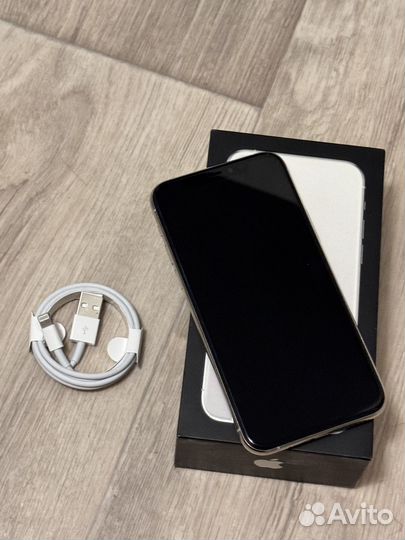 iPhone 11 Pro, 64 ГБ