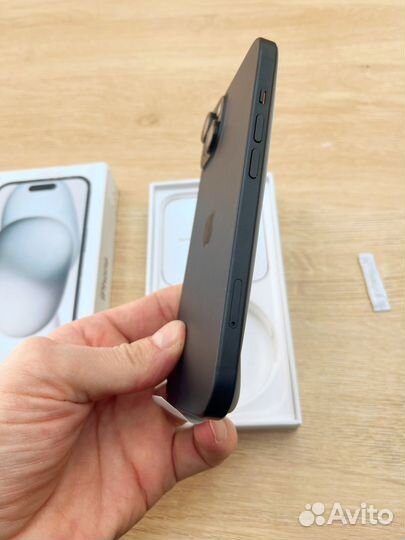 iPhone 15, 128 ГБ