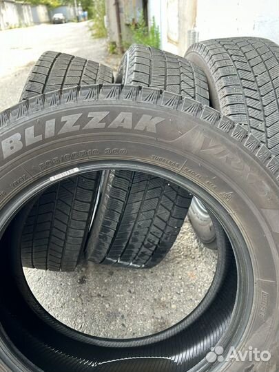 Bridgestone Blizzak VRX3 205/60 R16