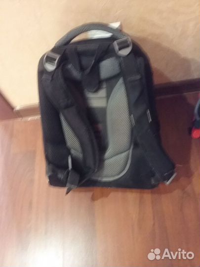 Школьный портфель,рюкзак