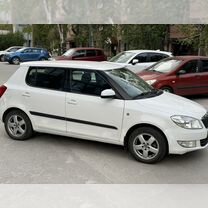 Skoda Fabia 1.4 MT, 2010, 118 000 км, с пробегом, цена 555 000 руб.