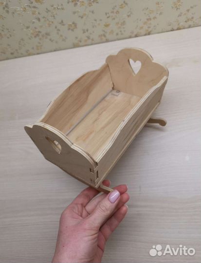 Кроватка-качалка для кукол