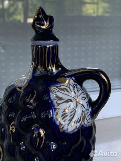 Советский фарфоровый графин «Виноград»