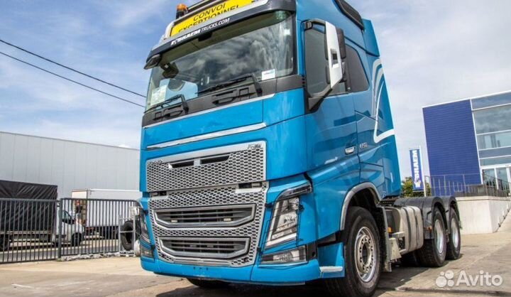 В разборке грузовик Volvo,FH с 2013