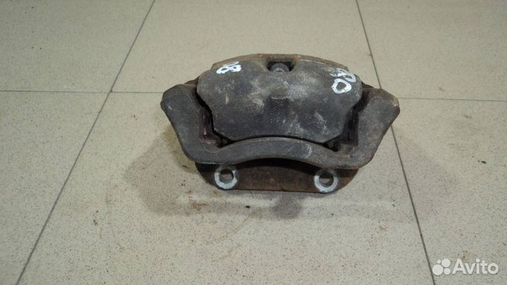 Суппорт передний правый Renault Sandero 1