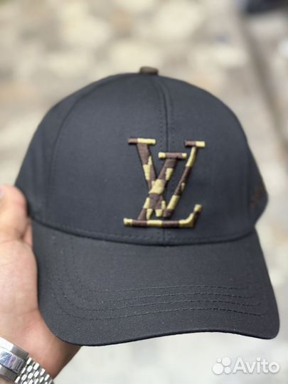 Бейсболка Louis Vuitton осенняя