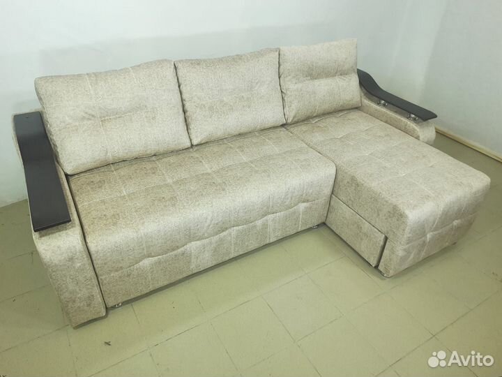 Угловой диван