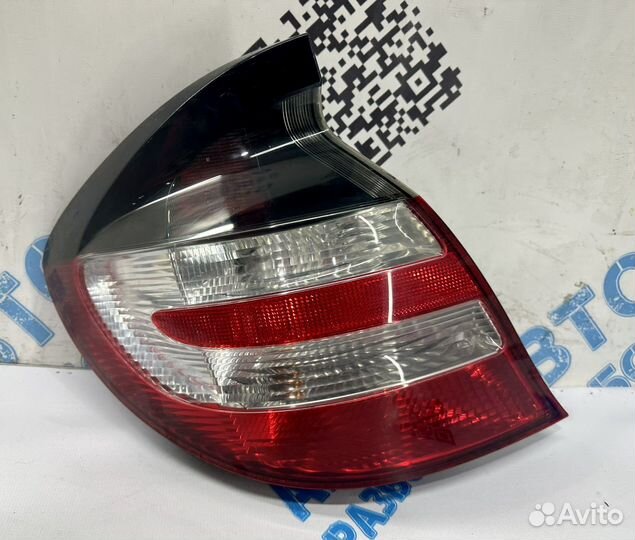 Фонари задние мерседес с-класс