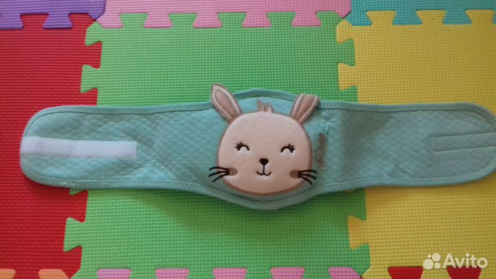 Пояс с вишневыми косточками для малыша