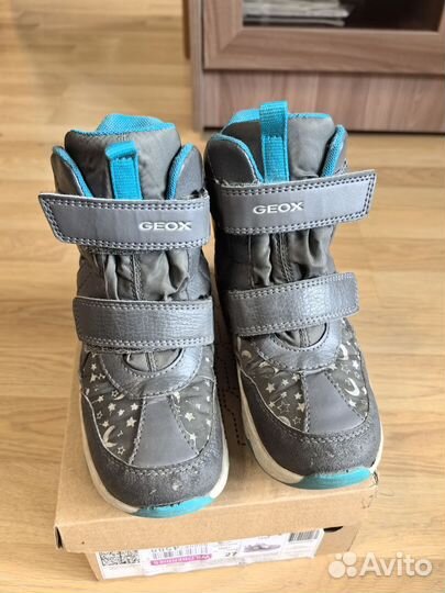 Ботинки демисезонные для девочки 28 размер