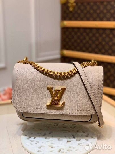 Сумка Louis Vuitton Lockme Chain