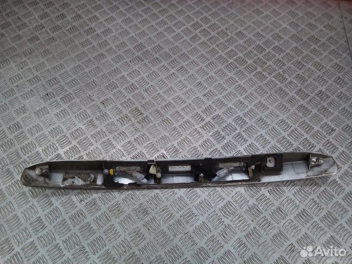 Подсветка номера Renault Scenic 3 2011 8200013577