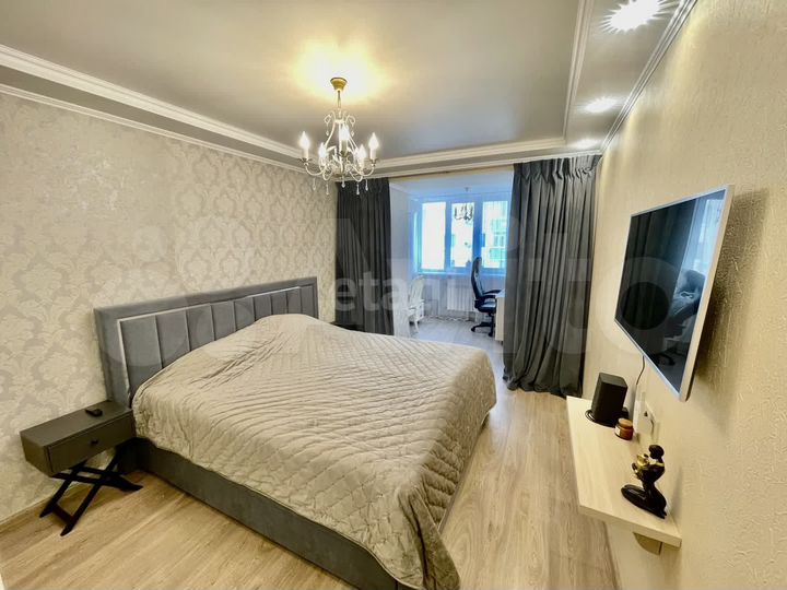 3-к. квартира, 80 м², 5/9 эт.