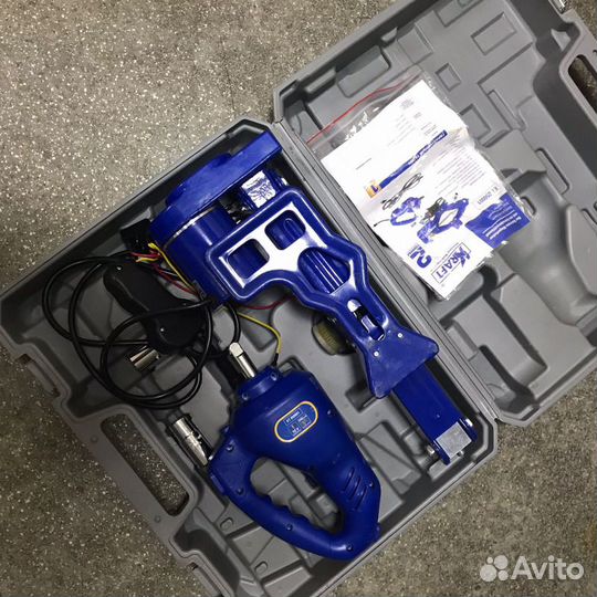 Kraft KT 850001 с гайковертом (2 т)