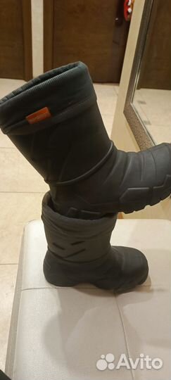 Продаю детские сапожки резиновые