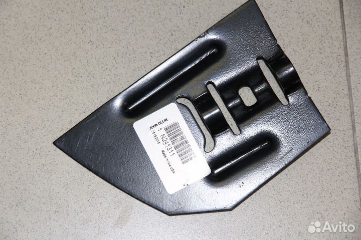 N241311 чистик скрепер джон дир JD