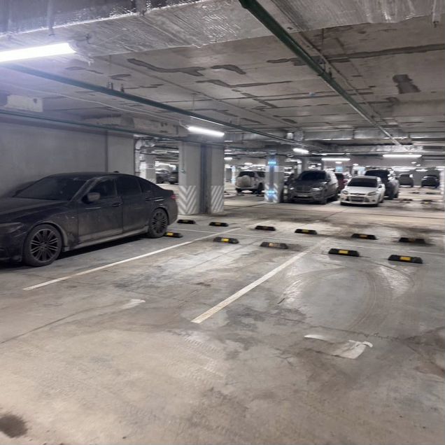 Машиноместо, 13 м²
