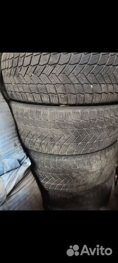 Michelin X-Ice 3 265/60 R18 195